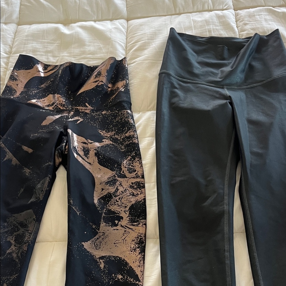 Lot of 2 pair Old Navy Black and Pink and shimmering gray green Leggings Set